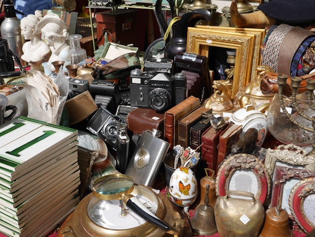 Selling unused items online